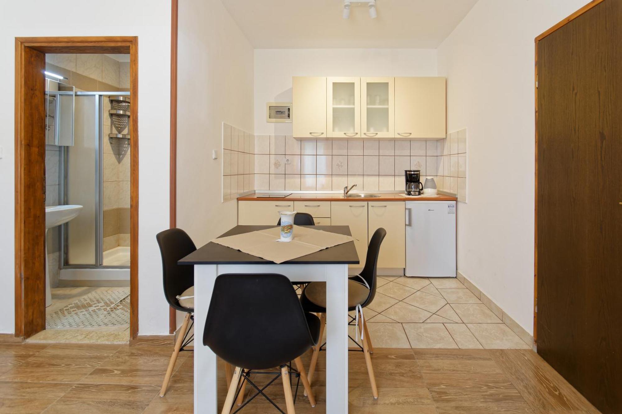 Apartments Exotica By Rent Istria Funtana Exterior photo